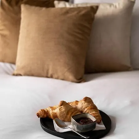 Bed & Breakfast Boutique Huys Oud Teylingen Warmond